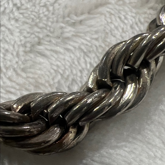 14k GF Twisted Rope Bracelet - Picture 3 of 9
